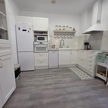 R2R - Moderno Y Coqueto Apartamento Con Garaje - 1A165 * Gijón